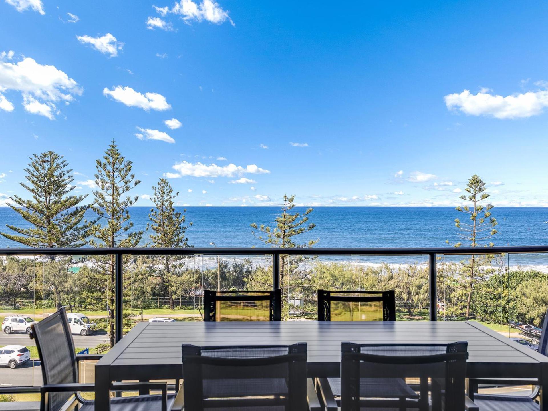Meridian Alex Beach Apartments Alexandra Headland Buitenkant foto