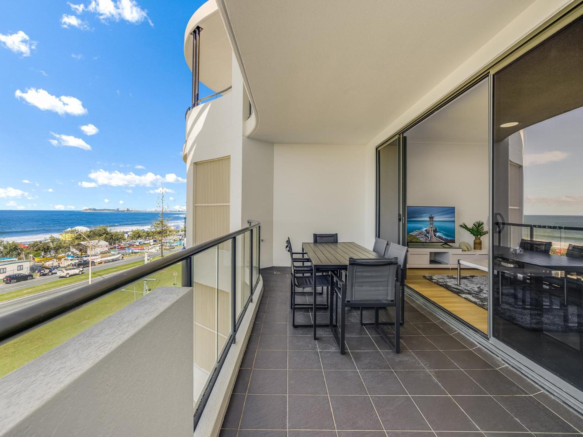 Meridian Alex Beach Apartments Alexandra Headland Buitenkant foto