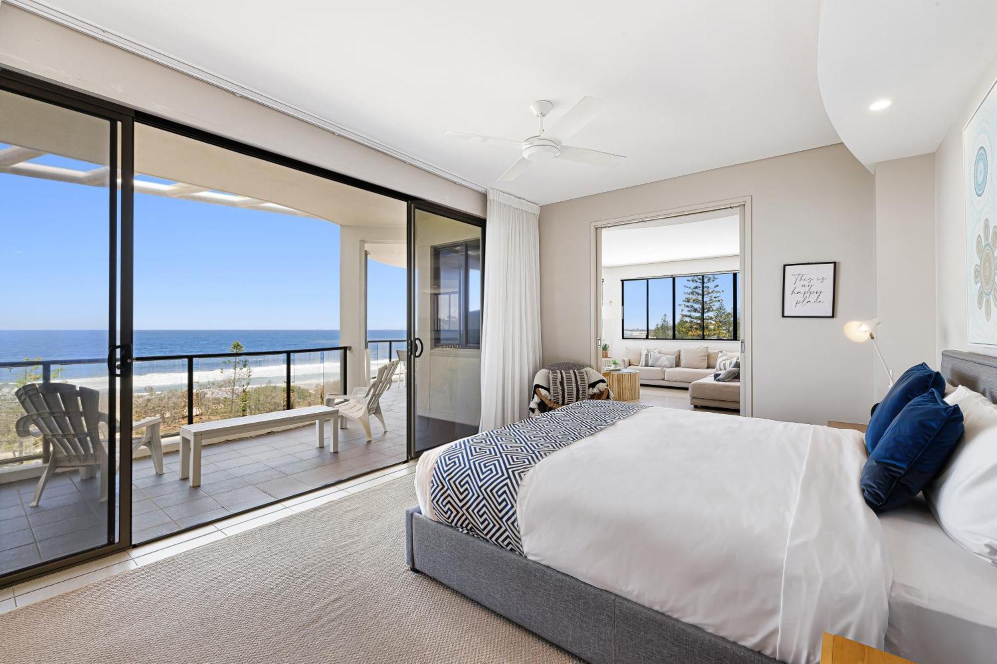 Meridian Alex Beach Apartments Alexandra Headland Buitenkant foto