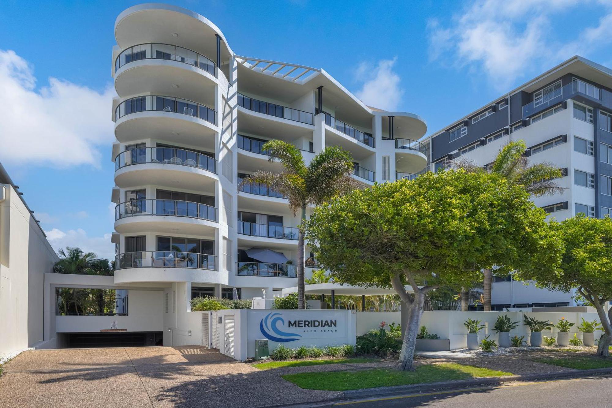 Meridian Alex Beach Apartments Alexandra Headland Buitenkant foto