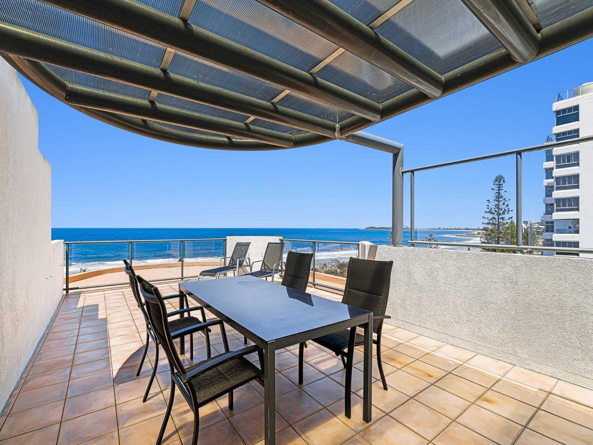 Meridian Alex Beach Apartments Alexandra Headland Buitenkant foto