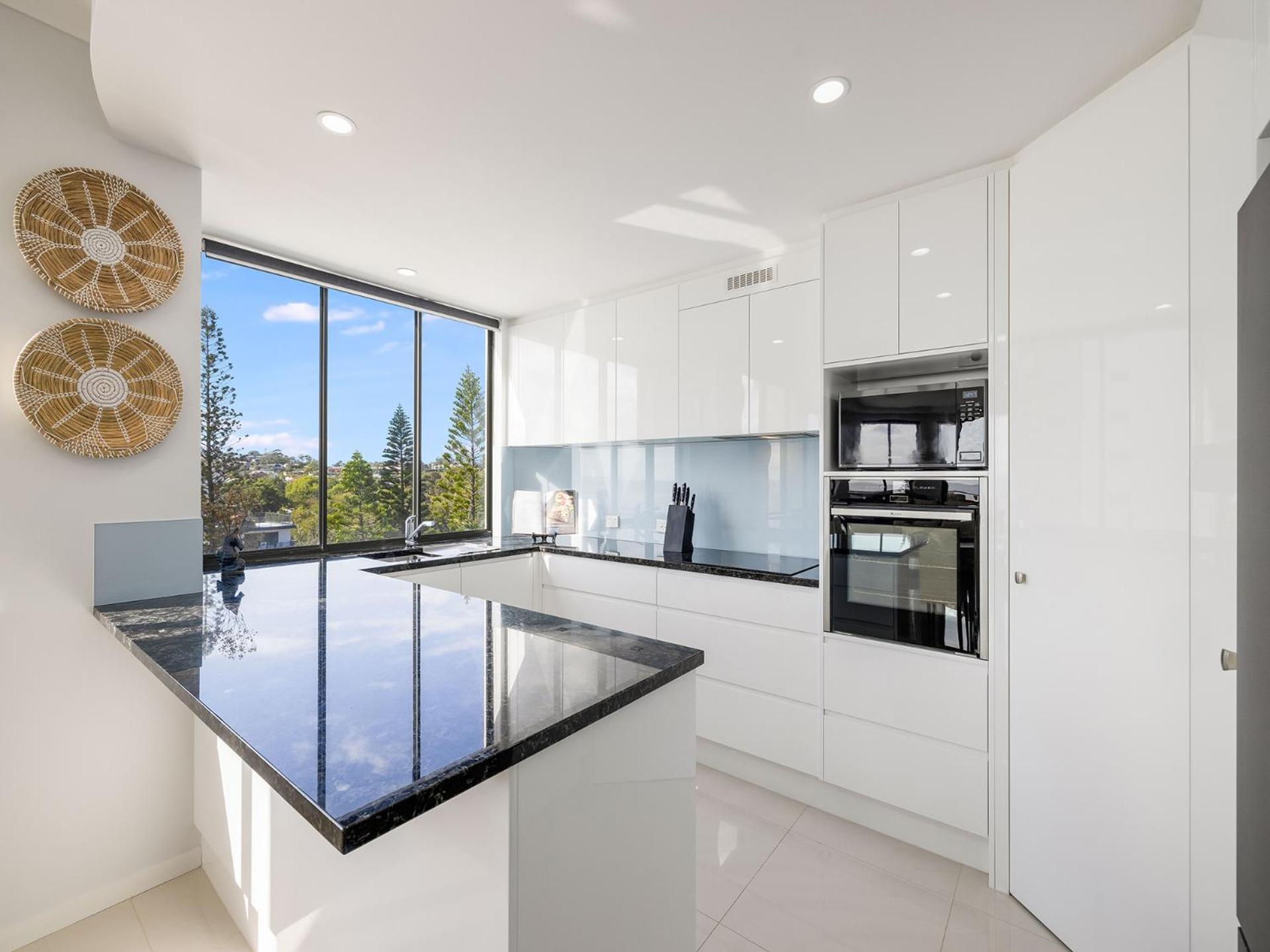 Meridian Alex Beach Apartments Alexandra Headland Buitenkant foto