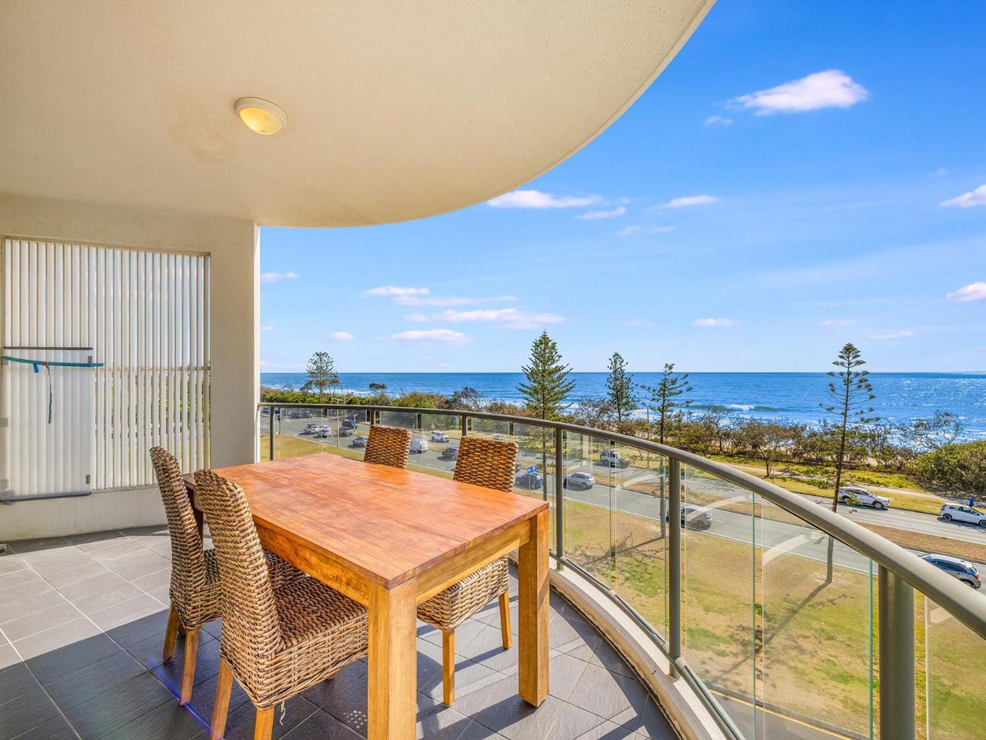 Meridian Alex Beach Apartments Alexandra Headland Buitenkant foto