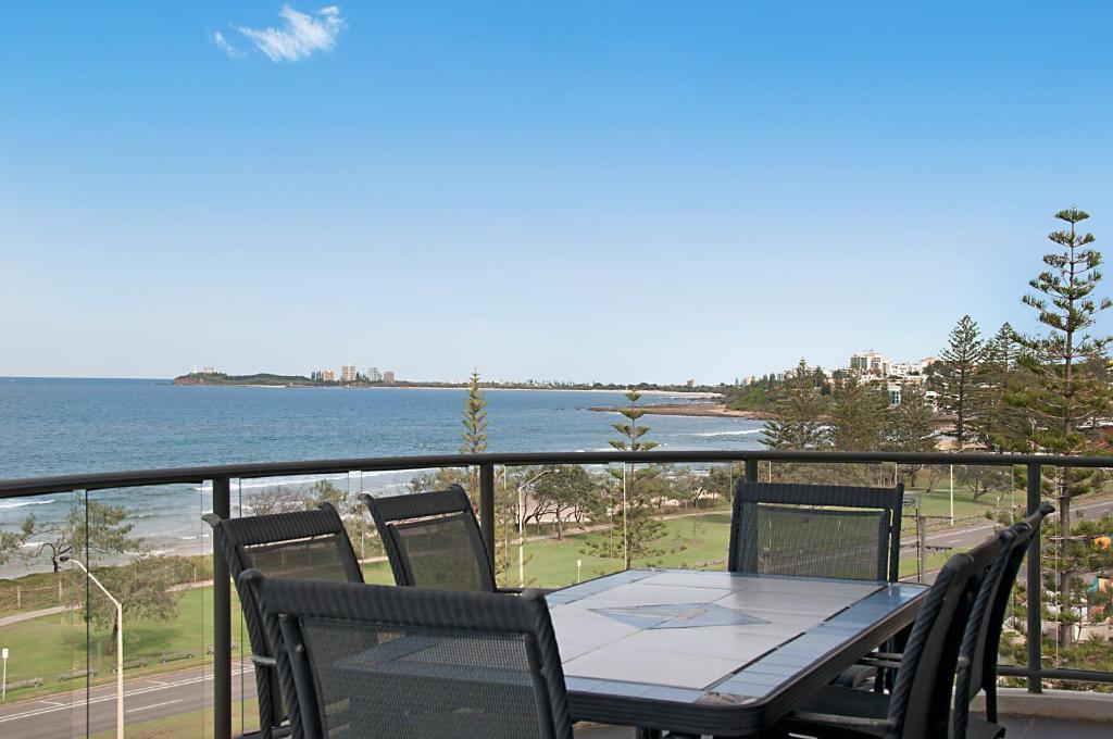 Meridian Alex Beach Apartments Alexandra Headland Buitenkant foto